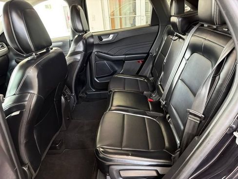 Certified 2024 Ford Escape Platinum AWD/4WD image 14