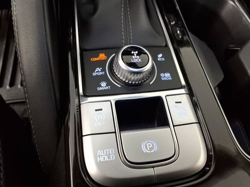 Used 2021 Kia Telluride EX w/ EX Premium Package AWD/4WD image 26