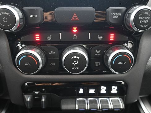 Used 2022 RAM 1500 Big Horn image 17