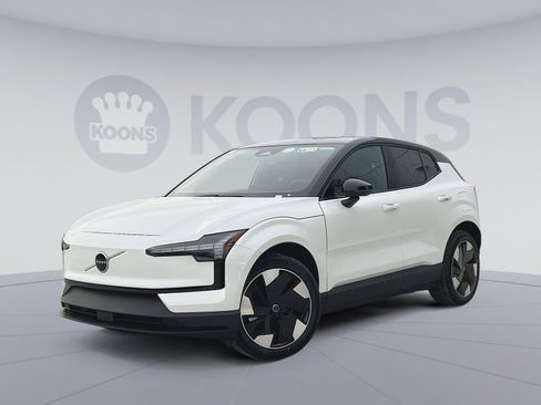 New 2026 Volvo EX30 Plus image 1