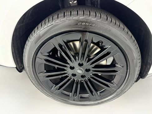 Used 2023 Land Rover Range Rover SE AWD/4WD image 31