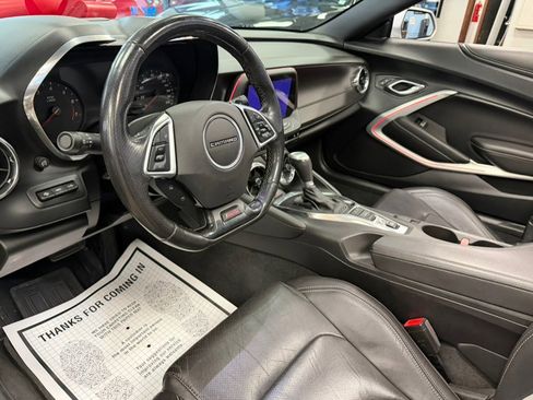 Used 2019 Chevrolet Camaro SS image 69
