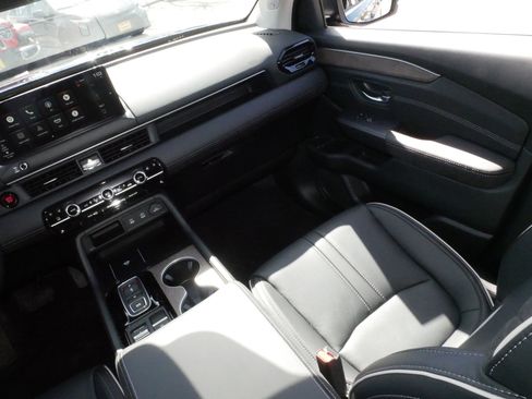 Certified 2026 Honda Pilot Elite image 11