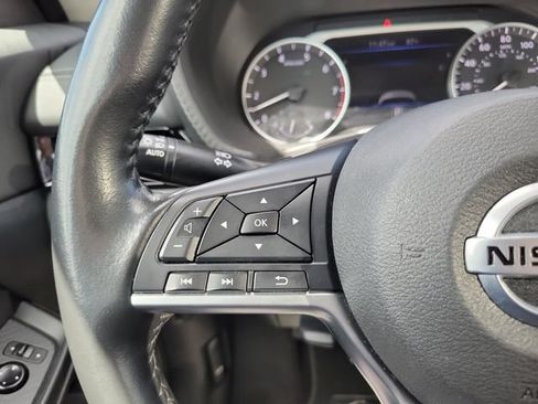 Used 2022 Nissan Sentra SV w/ All-Weather Package FWD image 19