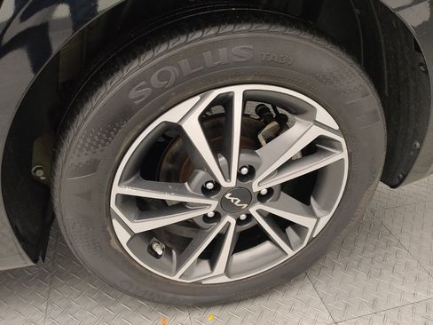 Used 2022 Kia Forte LXS FWD image 31
