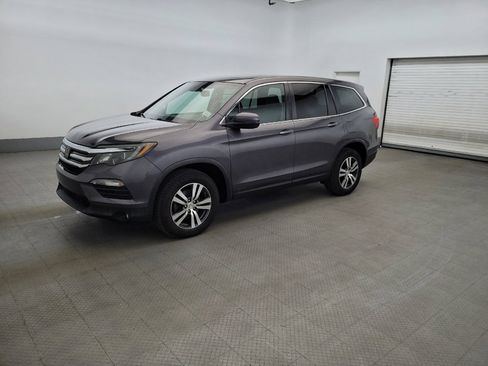 Used 2017 Honda Pilot EX-L image 2