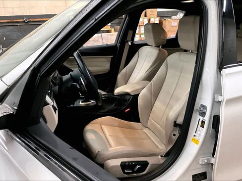 Used 2018 BMW 330i Sedan image 27