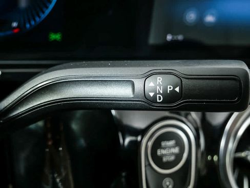 Used 2022 Mercedes-Benz GLA 250 image 21