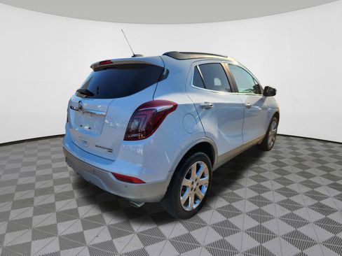 Used 2019 Buick Encore Essence w/ Experience Buick Package AWD/4WD image 4