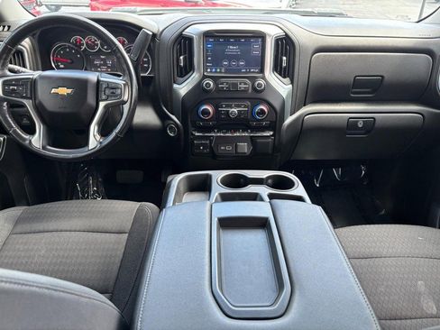 Used 2022 Chevrolet Silverado 2500 LT w/ Convenience Package AWD/4WD image 14
