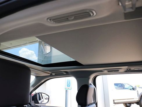 New 2025 Ford Expedition Platinum w/ Platinum Ultimate Package image 22