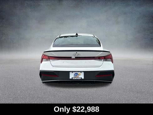 Used 2026 Hyundai Elantra Sport FWD image 4