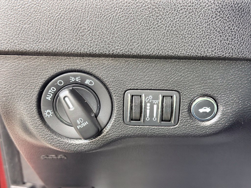 Used 2021 Dodge Charger R/T w/ Blacktop Package RWD image 44