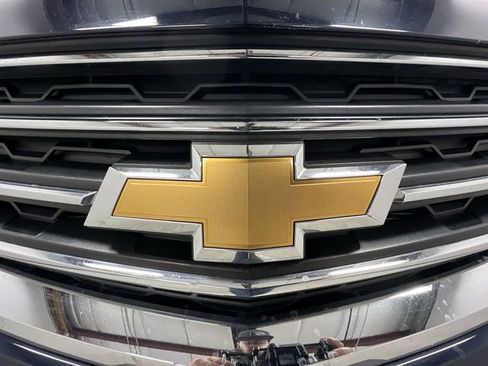 Used 2015 Chevrolet Traverse LT image 30