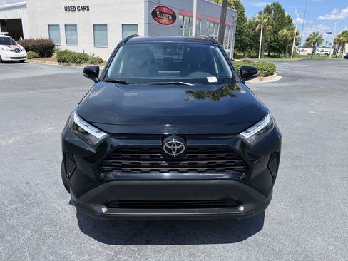 Used 2024 Toyota RAV4 XLE FWD image 8
