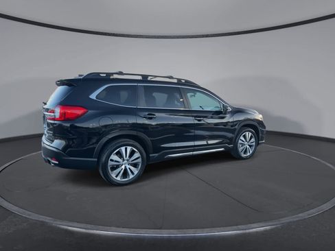 Used 2019 Subaru Ascent Limited w/ Popular Package #3 image 8
