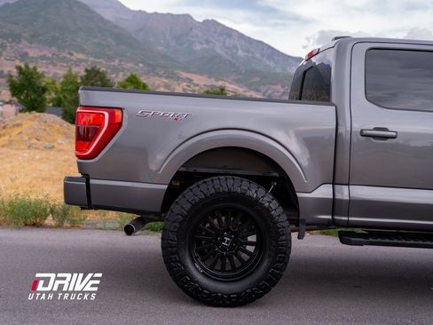 Used 2022 Ford F150 XLT w/ Equipment Group 302A High image 12