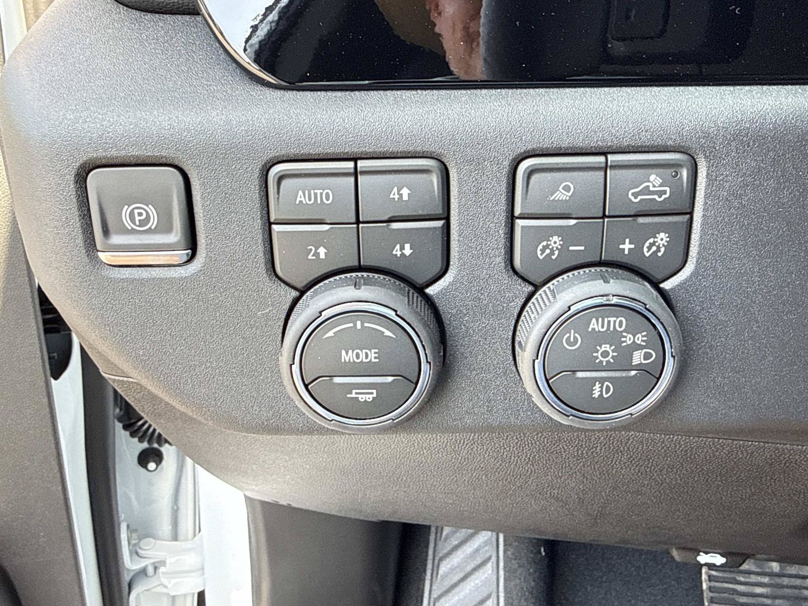 New 2026 Chevrolet Silverado 1500 RST w/ Safety Package AWD/4WD image 30