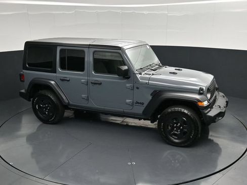 Used 2024 Jeep Wrangler Unlimited Sport AWD/4WD image 47