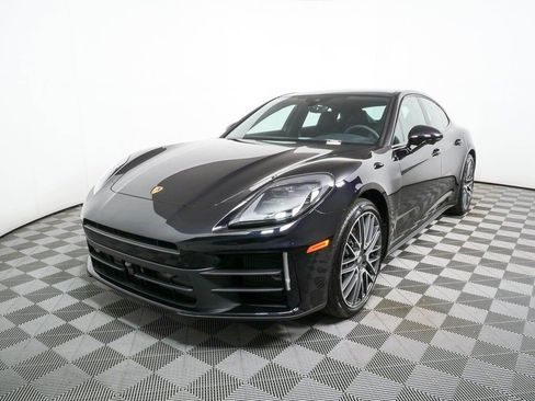 New 2026 Porsche Panamera 4 image 1
