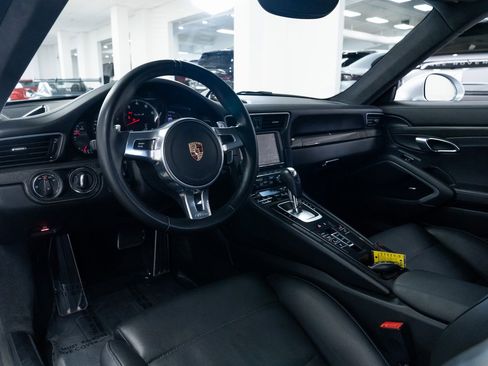 Used 2014 Porsche 911 Turbo S image 14