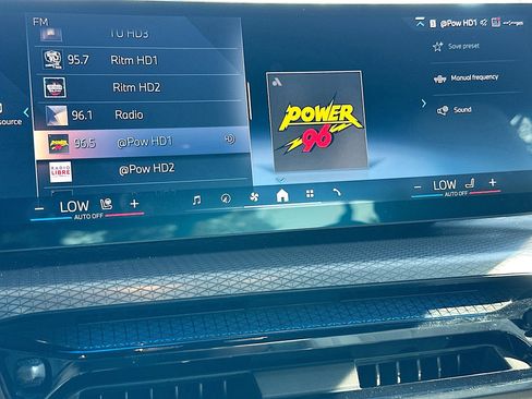 Certified 2025 BMW 330i Sedan w/ M Sport Package image 15