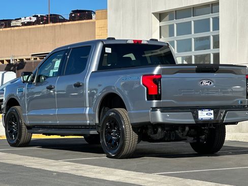 New 2025 Ford F150 Lightning XLT image 5
