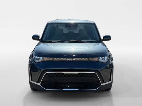 Used 2023 Kia Soul LX w/ LX Technology Package image 8