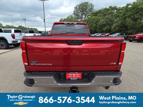 New 2026 Chevrolet Silverado 2500 LTZ w/ LTZ Premium Package AWD/4WD image 7