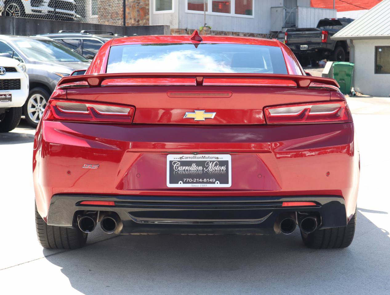 Used 2018 Chevrolet Camaro SS RWD image 5