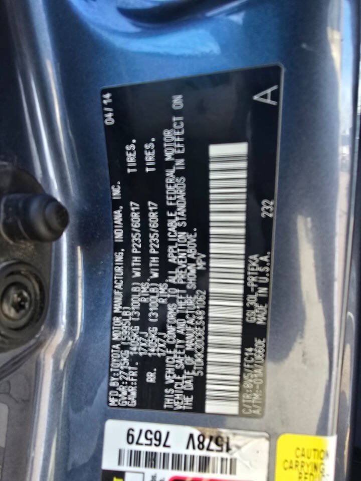 Used 2014 Toyota Sienna LE FWD image 46