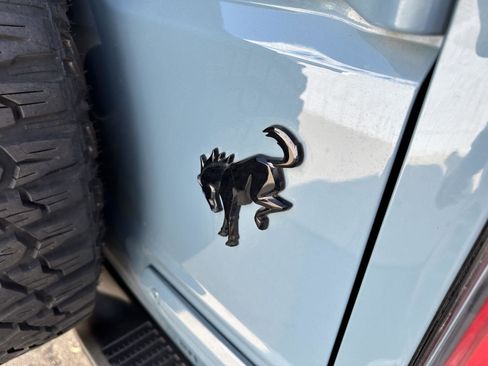 Used 2021 Ford Bronco First Edition image 6