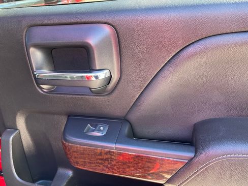 Used 2018 GMC Sierra 1500 SLT image 33