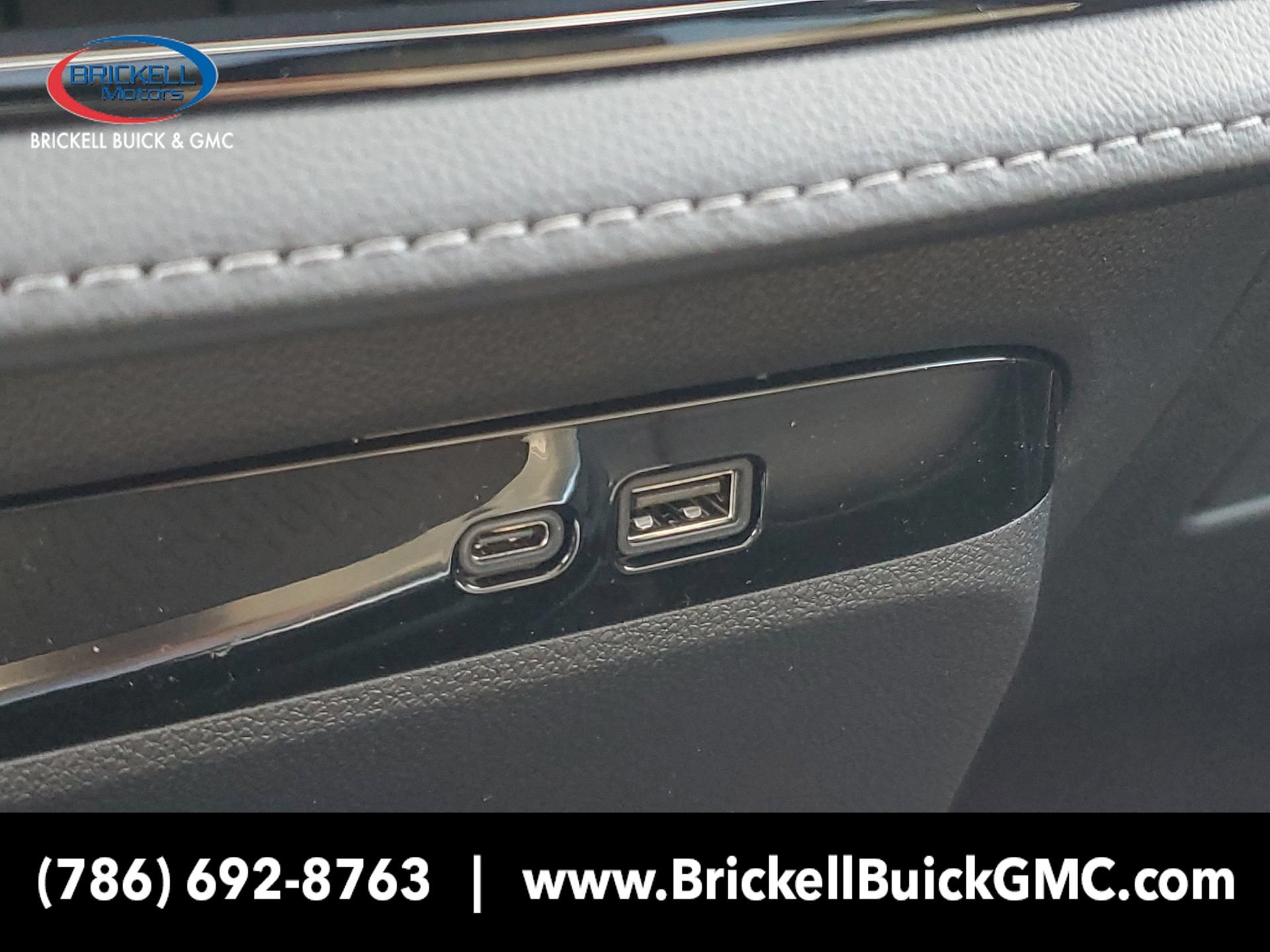 New 2026 Buick Enclave Sport Touring w/ Power Package FWD image 31