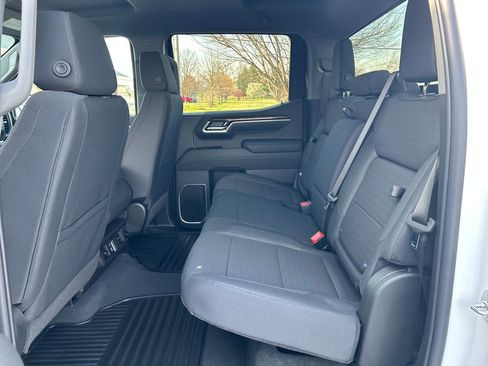 New 2026 GMC Sierra 1500 Elevation image 34