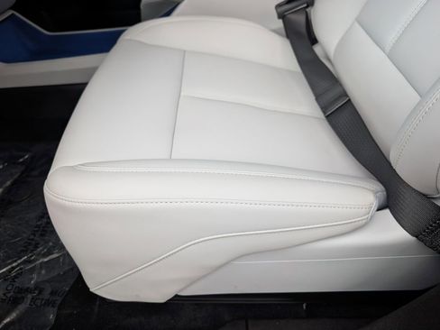 New 2026 Cadillac Optiq Sport 1 image 12