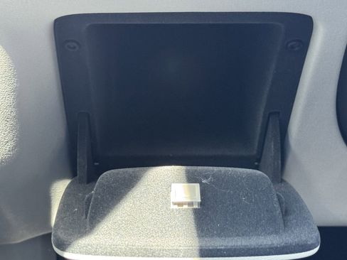 Used 2024 Volvo S90 T8 Ultimate w/ Lounge Package image 58