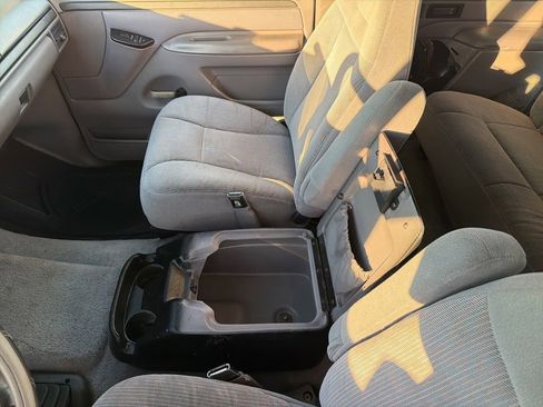 Used 1996 Ford Bronco XLT image 36