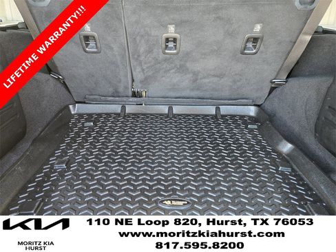 Used 2019 Jeep Wrangler Unlimited Sahara image 33