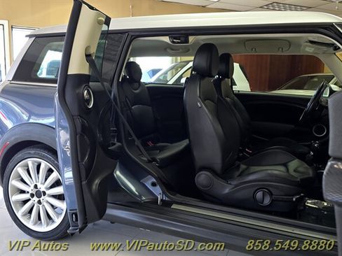 Used 2011 MINI Cooper Clubman S FWD image 16