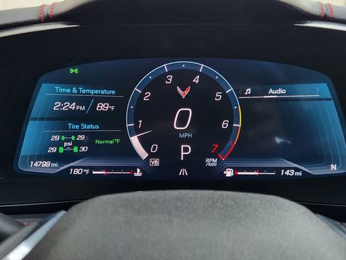 Used 2024 Chevrolet Corvette Stingray Preferred Cpe w/ Z51 Performance Package RWD image 15