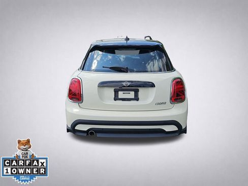 Used 2023 MINI Cooper 4-Door Hardtop FWD image 5