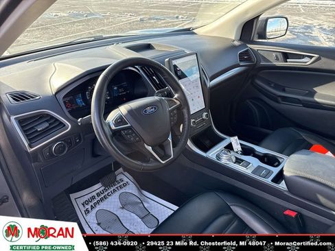 Used 2024 Ford Edge SEL w/ Convenience Package image 13