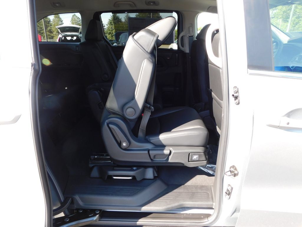 New 2027 Honda Odyssey EX-L image 31