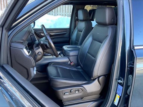 Used 2021 GMC Yukon XL Denali w/ Denali Ultimate Package image 7