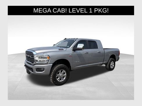 Used 2023 RAM 2500 Laramie AWD/4WD image 1