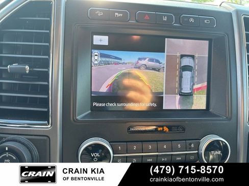 Used 2020 Ford Expedition Platinum AWD/4WD image 19