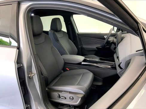 Used 2023 Volkswagen ID.4 Pro S AWD/4WD image 17