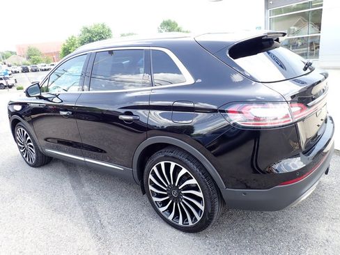 Used 2019 Lincoln Nautilus Black Label AWD/4WD image 3