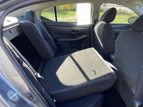 Used 2024 Nissan Sentra SV image 30